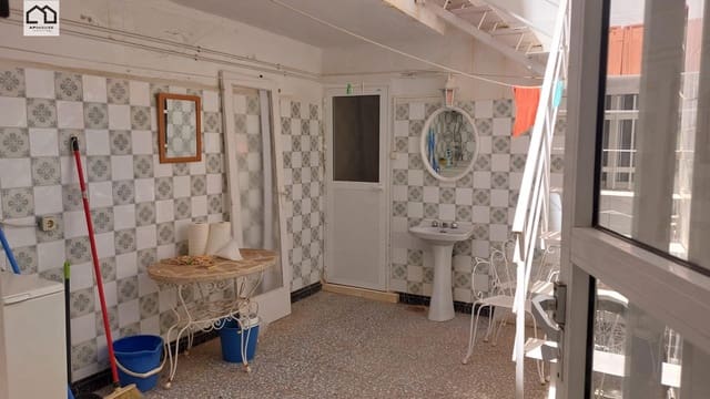 4 makuuhuone Rivitalo myytävänä paikassa Playa Levante, Santa Pola - 220 000 € (Ref: 9506879)