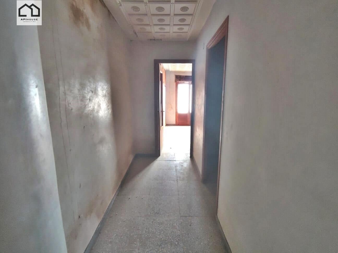 6 slaapkamer Appartement te koop in Monovar / Monover - € 78.000 (Ref: 9506881)