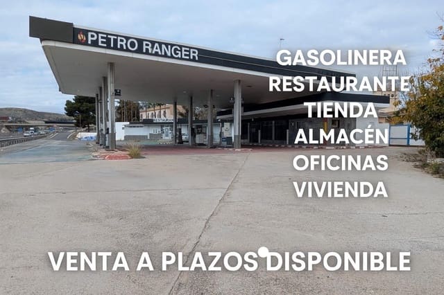 5 chambre Entreprise à vendre à Monforte del Cid - 525 000 € (Ref: 9506883)