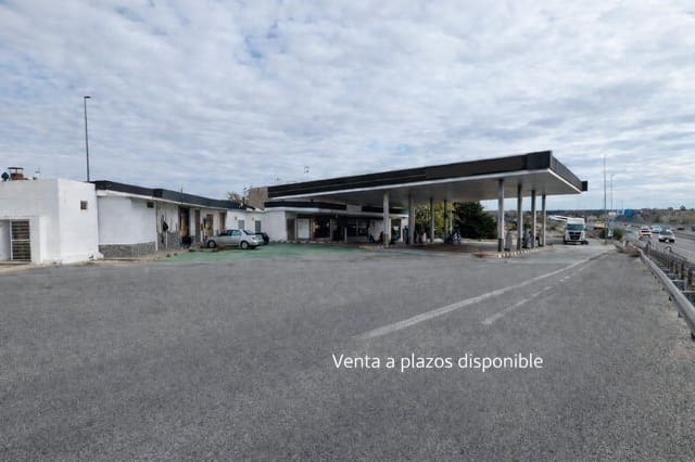 Negocio de 5 habitaciones en Monforte del Cid en venta - 525.000 € (Ref: 9506883)