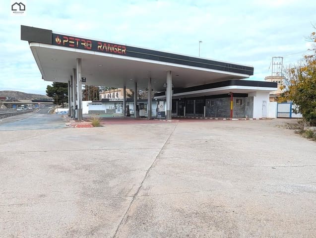 Negocio de 5 habitaciones en Monforte del Cid en venta - 525.000 € (Ref: 9506883)