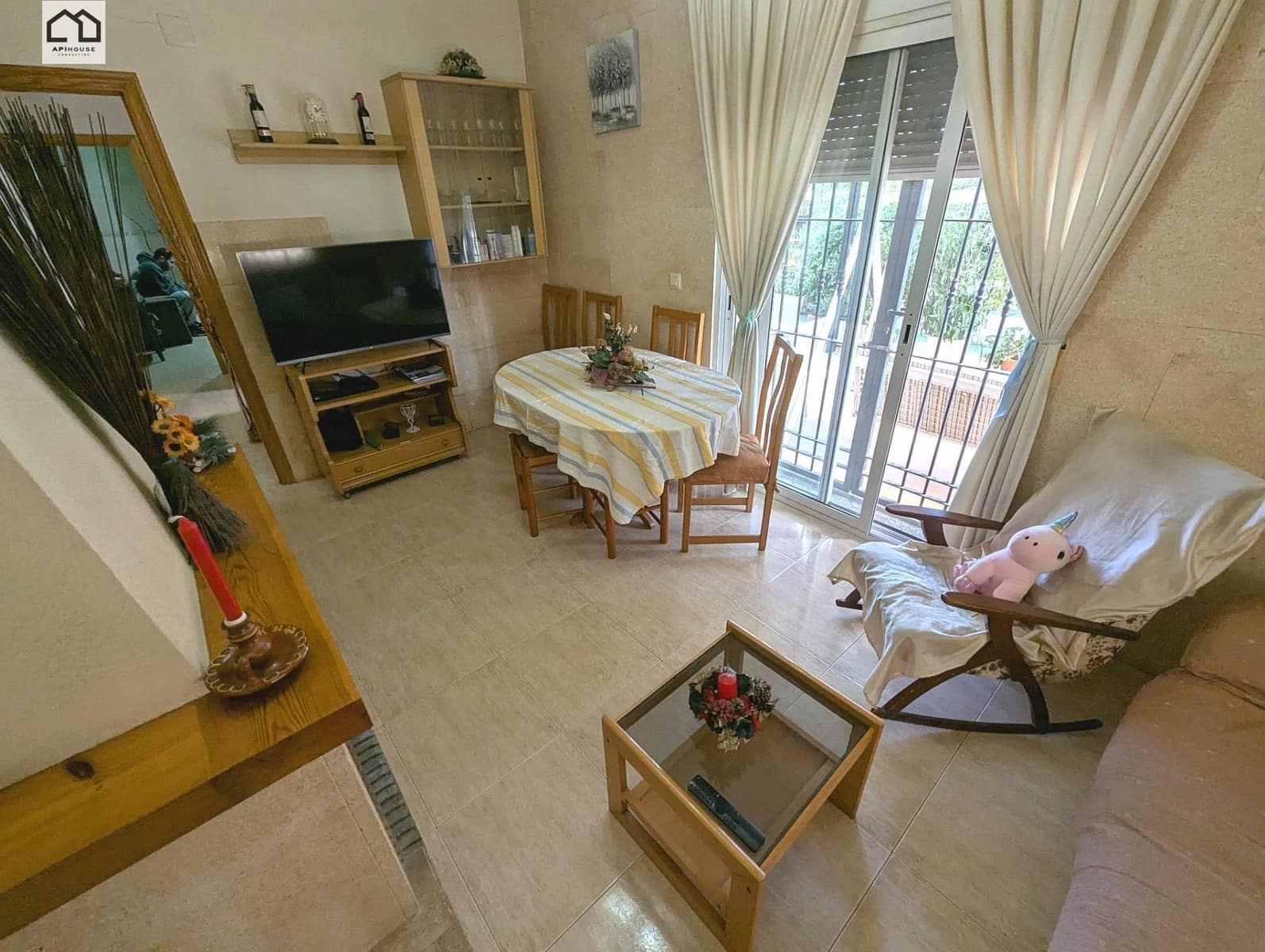 4 makuuhuone Maalaistalo myytävänä paikassa Orihuela mukana uima-altaan - 370 000 € (Ref: 9506885)