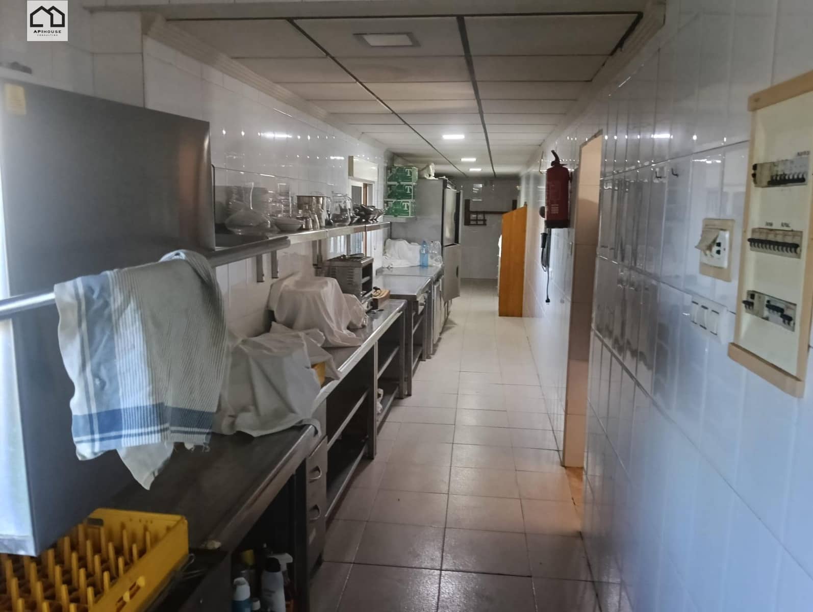 Commercieel te koop in Almoradi - € 210.000 (Ref: 9506888)