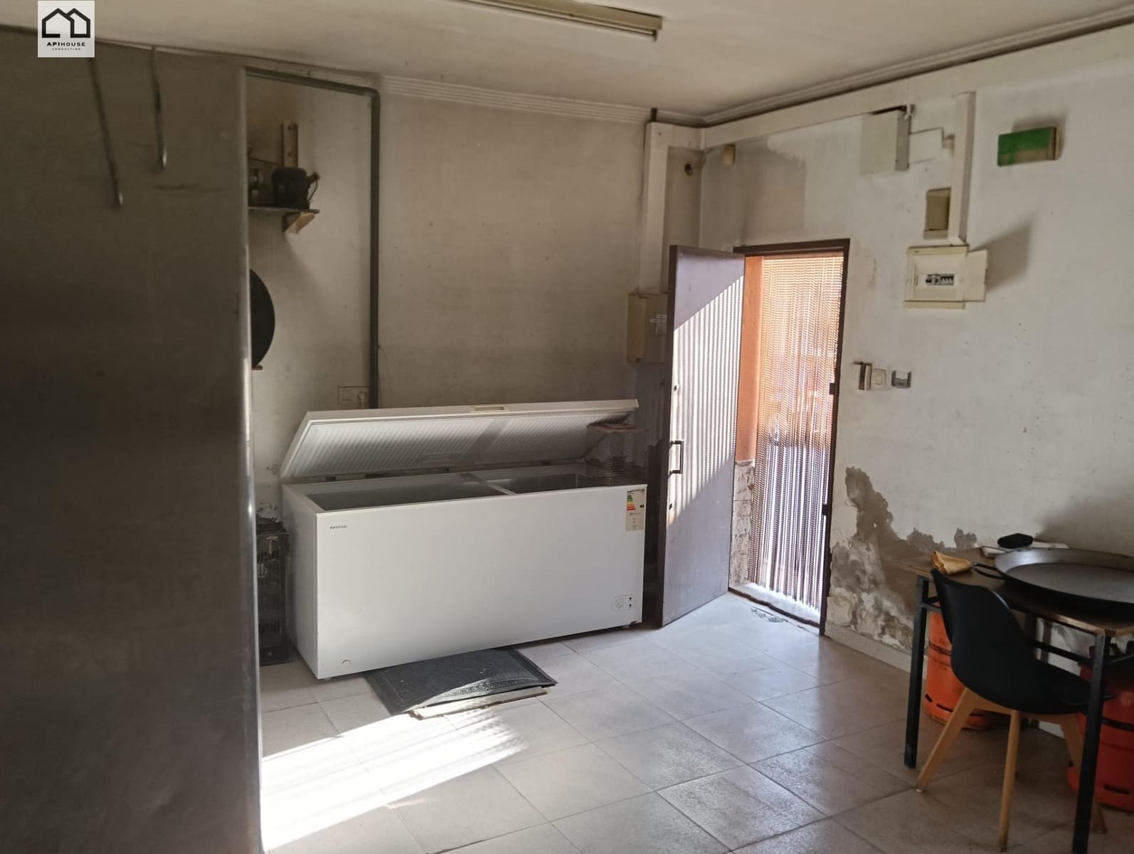 Commercieel te koop in Almoradi - € 210.000 (Ref: 9506888)