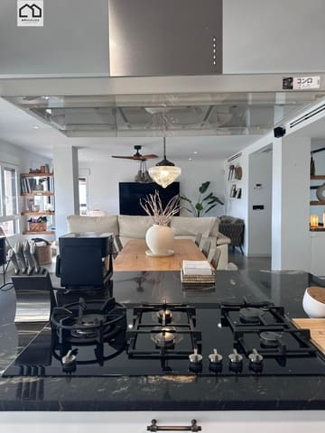 Piso de 4 habitaciones en Albatera en venta con garaje - 375.000 € (Ref: 9506890)