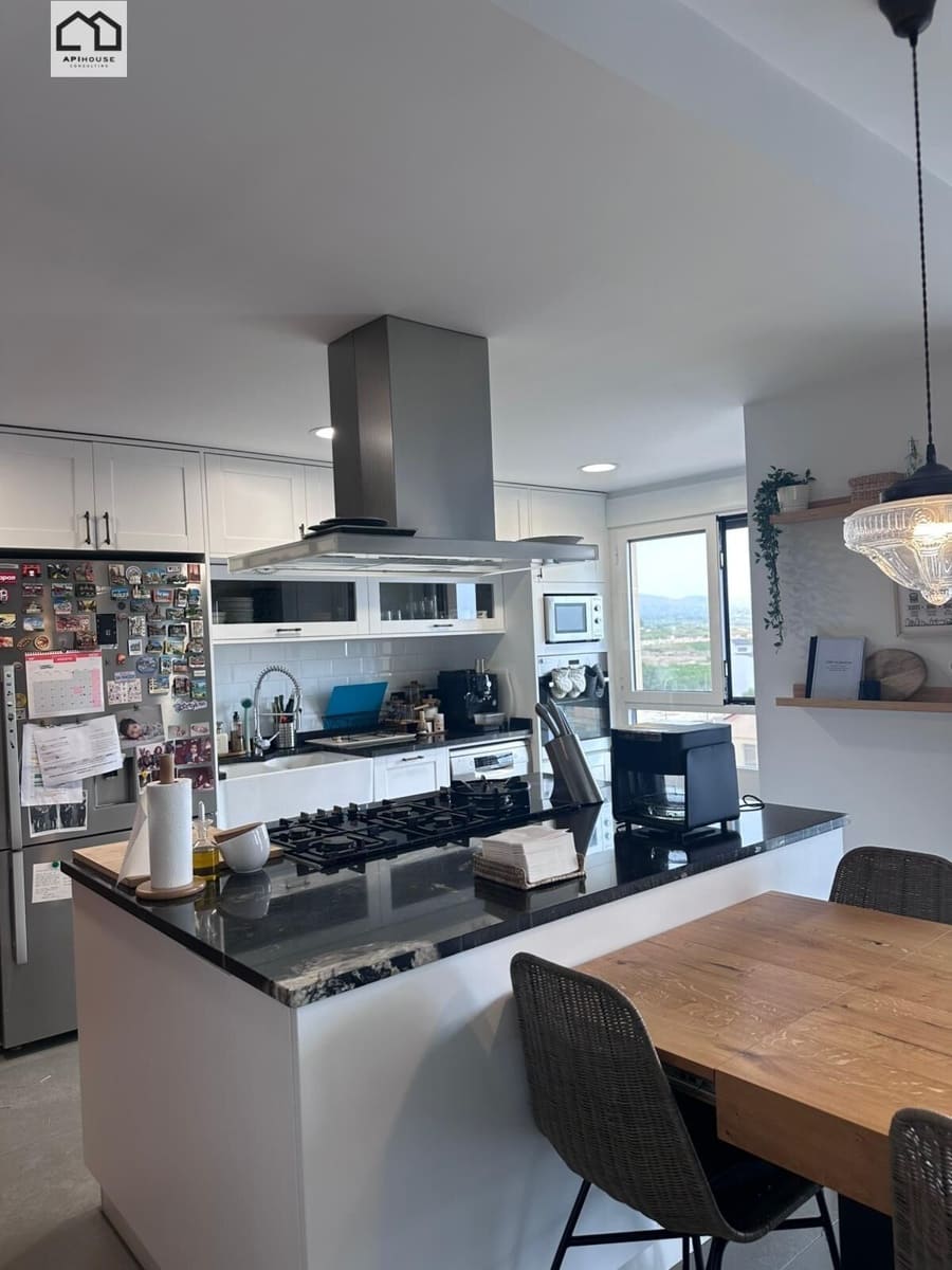 Piso de 4 habitaciones en Albatera en venta con garaje - 375.000 € (Ref: 9506890)