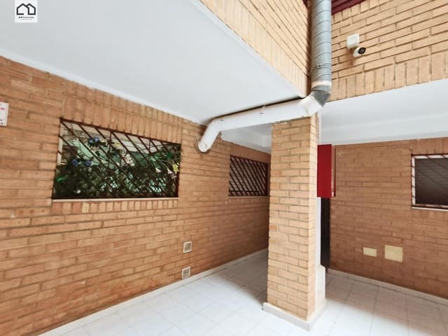 2 slaapkamer Appartement te koop in Torrevieja met zwembad - € 145.000 (Ref: 9527887)