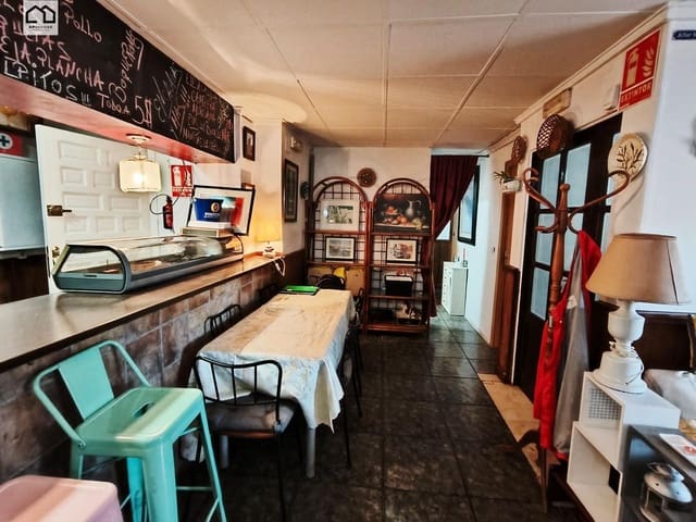 2 slaapkamer Appartement te koop in Torrevieja met zwembad - € 145.000 (Ref: 9527887)