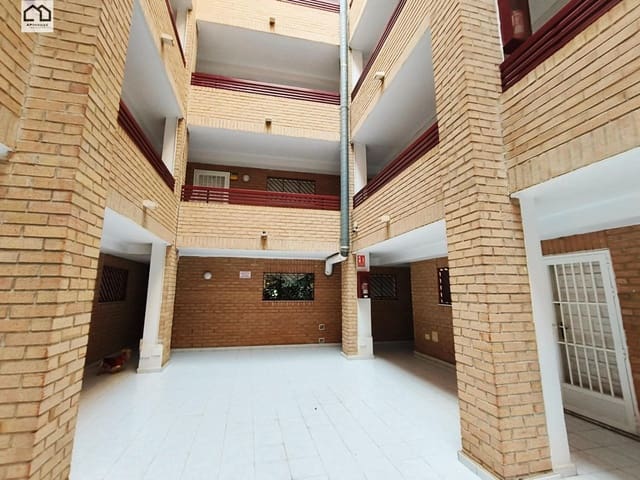 2 slaapkamer Appartement te koop in Torrevieja met zwembad - € 145.000 (Ref: 9527887)