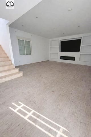 6 makuuhuone Huvila myytävänä paikassa Pinoso mukana uima-altaan - 499 000 € (Ref: 9530433)