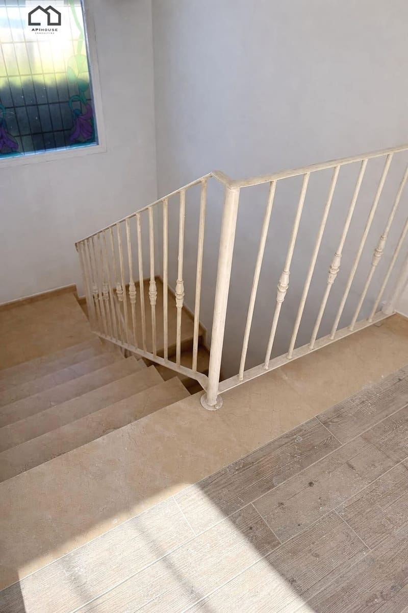 Chalet de 6 habitaciones en Pinoso en venta con piscina - 445.000 € (Ref: 9530433)