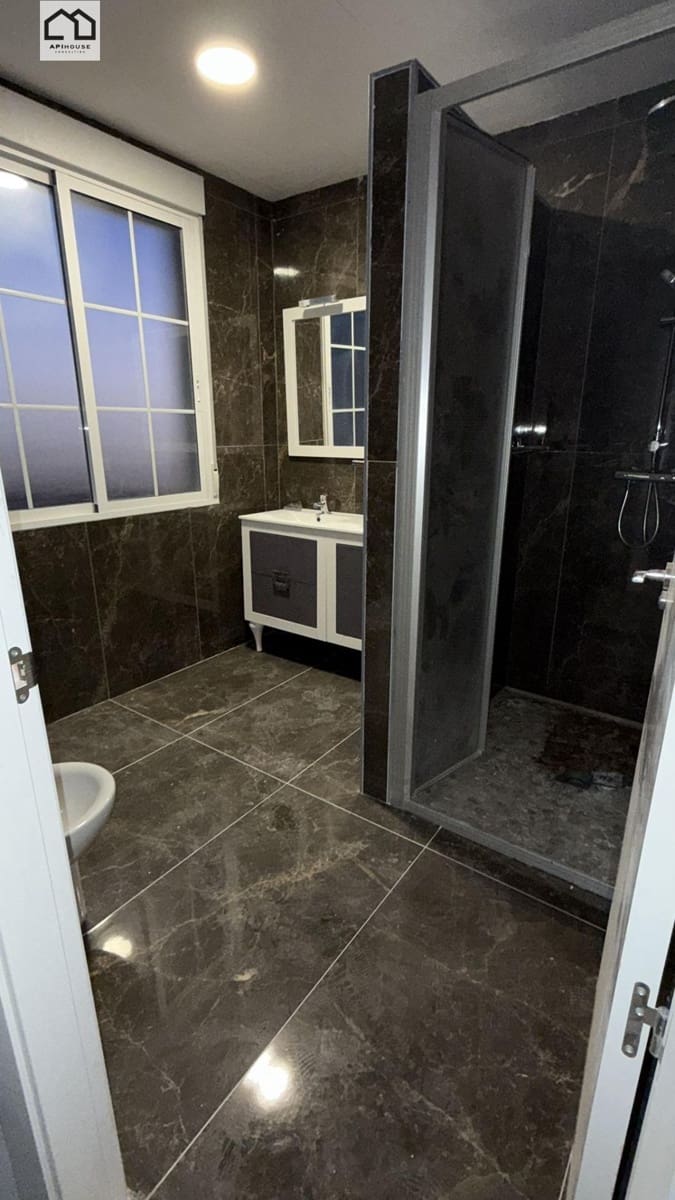 Chalet de 6 habitaciones en Pinoso en venta con piscina - 445.000 € (Ref: 9530433)