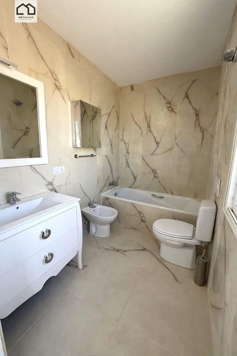 Chalet de 6 habitaciones en Pinoso en venta con piscina - 445.000 € (Ref: 9530433)