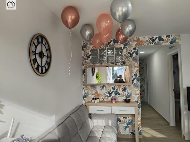 3 soveværelse Rækkehus til salg i El Chaparral - La Siesta - La Torreta, Torrevieja - € 179.000 (Ref: 9530434)