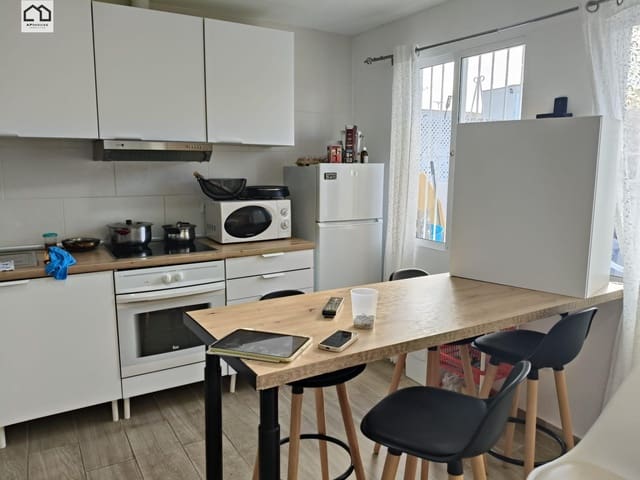 3 soveværelse Rækkehus til salg i El Chaparral - La Siesta - La Torreta, Torrevieja - € 179.000 (Ref: 9530434)