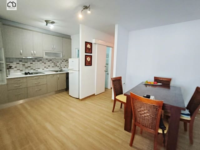 2 quarto Moradia em Banda para venda em El Chaparral - La Siesta - La Torreta, Torrevieja - 129 000 € (Ref: 9530435)