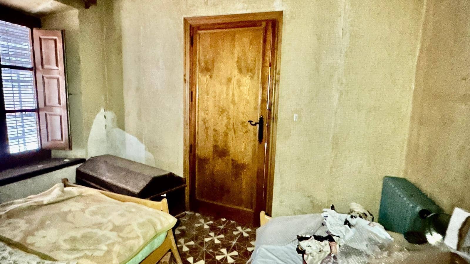 3 bedroom Townhouse for sale in Otero - € 124,999 (Ref: 9533640)