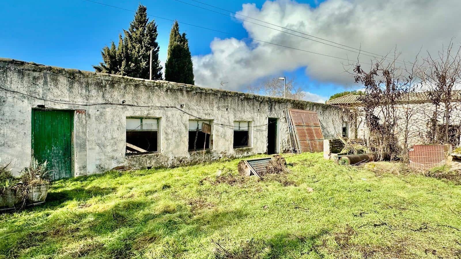 3 bedroom Townhouse for sale in Otero - € 124,999 (Ref: 9533640)