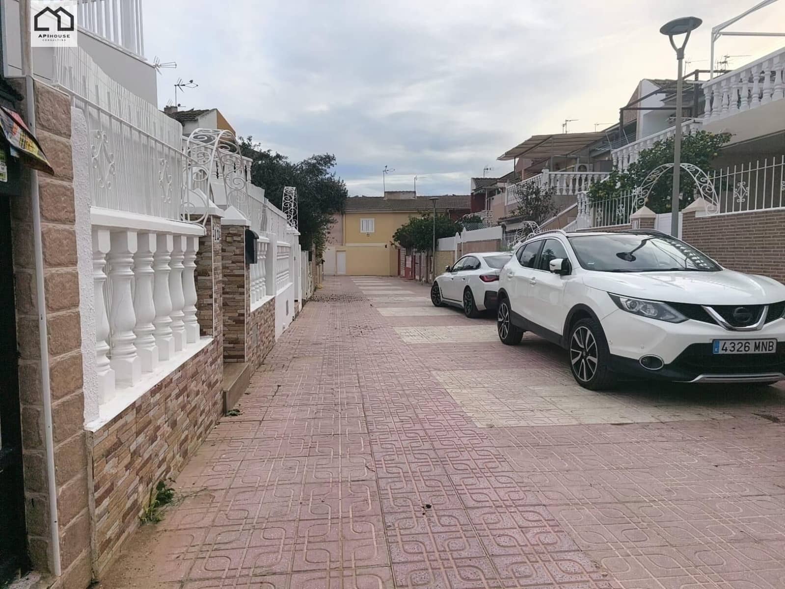 2 makuuhuone Omakotitalo myytävänä paikassa Lo Pagan mukana 
autotalli - 126 000 € (Ref: 9535841)