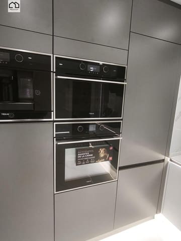 3 soverom Leilighet til salgs i Centro, Torrevieja med garasje - € 355 000 (Ref: 9551913)