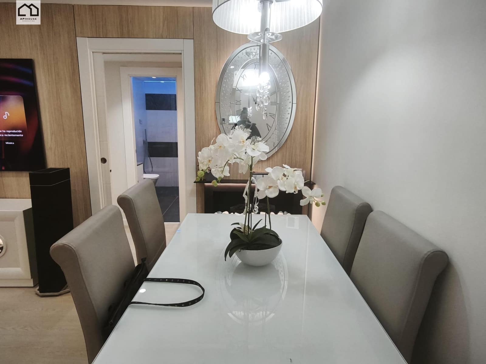 3 bedroom Flat for sale in Torrevieja with garage - € 355,000 (Ref: 9551913)