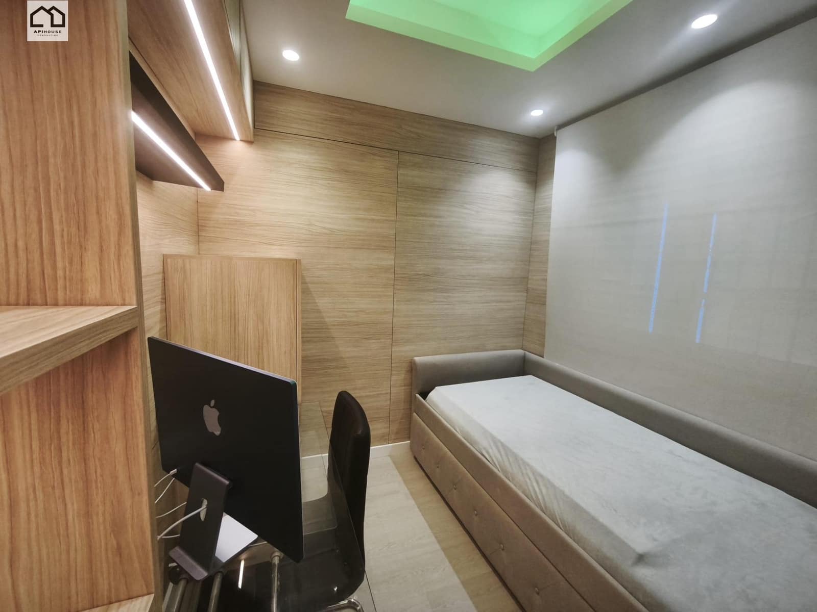 3 bedroom Flat for sale in Torrevieja with garage - € 355,000 (Ref: 9551913)