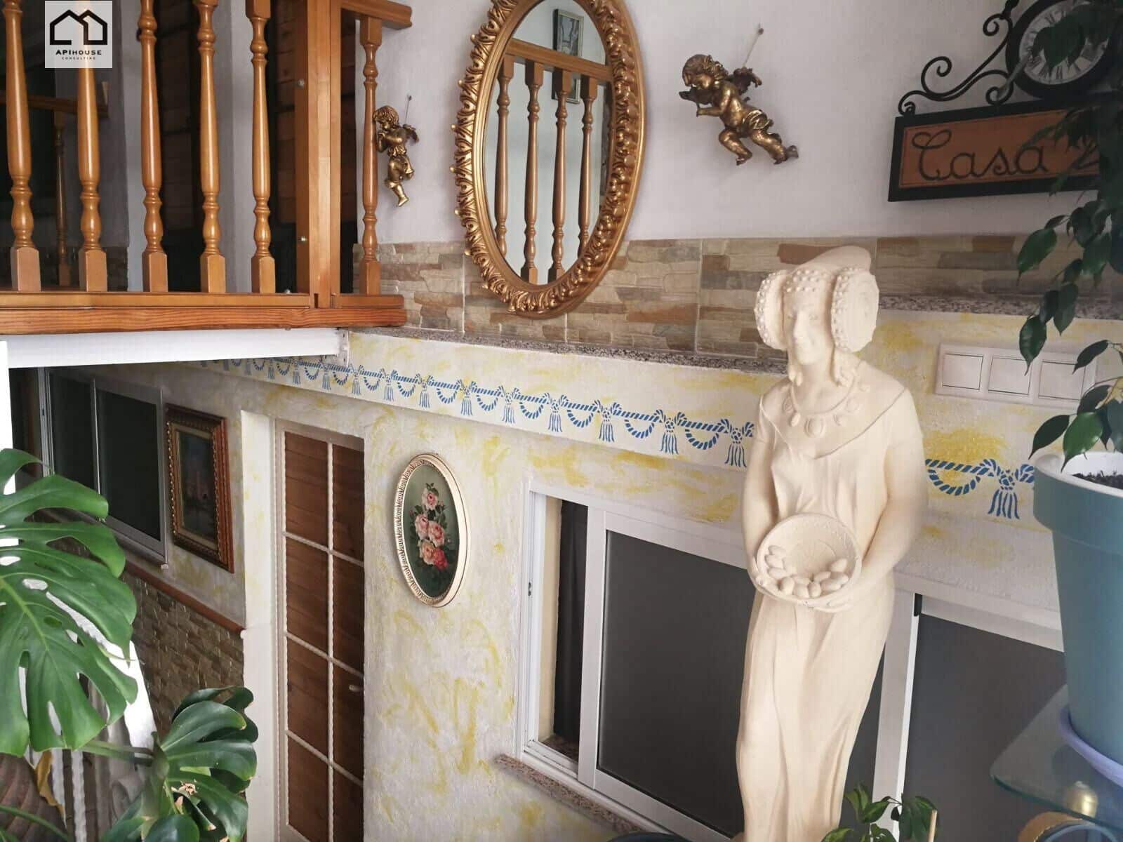 20 makuuhuone Hotelli myytävänä paikassa Elche / Elx - 340 000 € (Ref: 9574808)