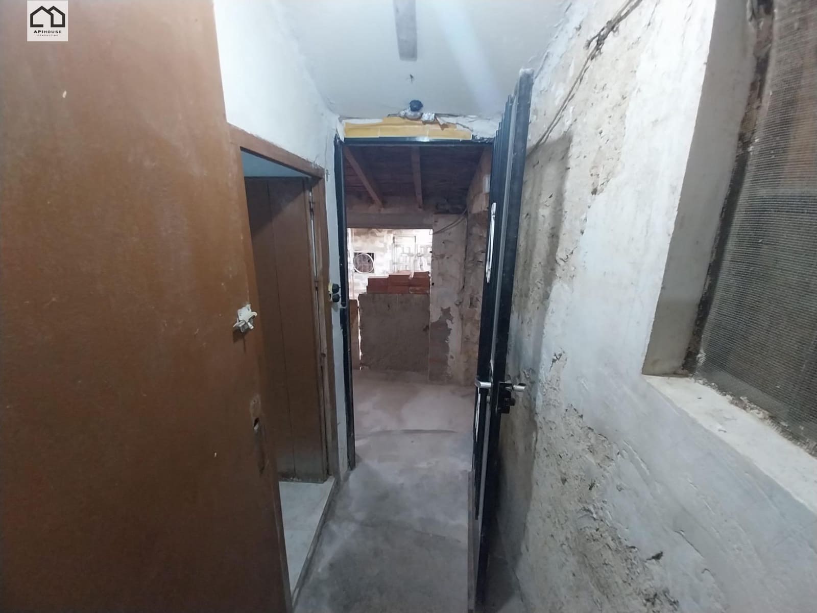 4 bedroom Townhouse for sale in La Murada with garage - € 148,000 (Ref: 9608266)