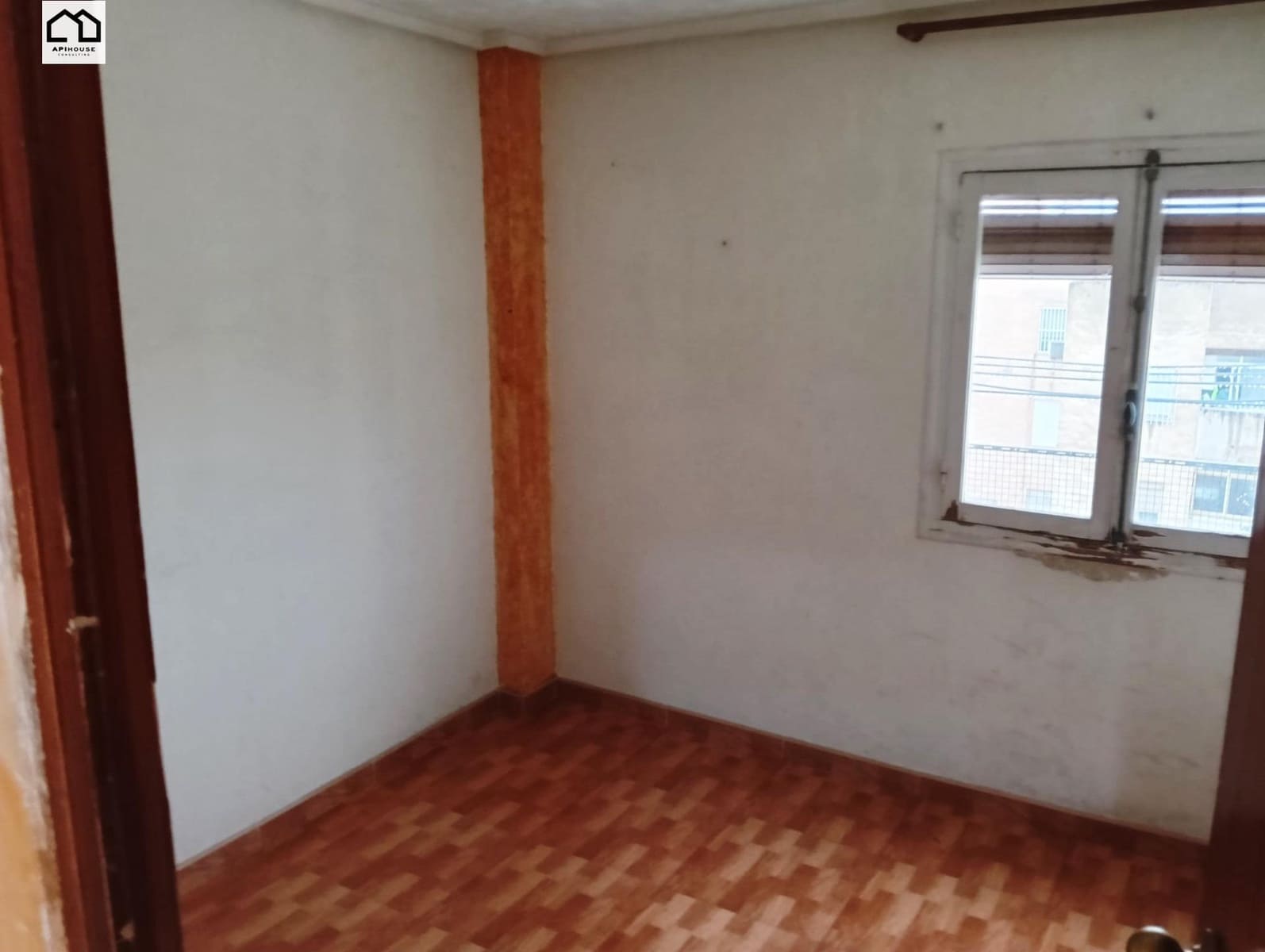 Apartamento de 4 habitaciones en Elche / Elx en venta - 126.000 € (Ref: 9674497)