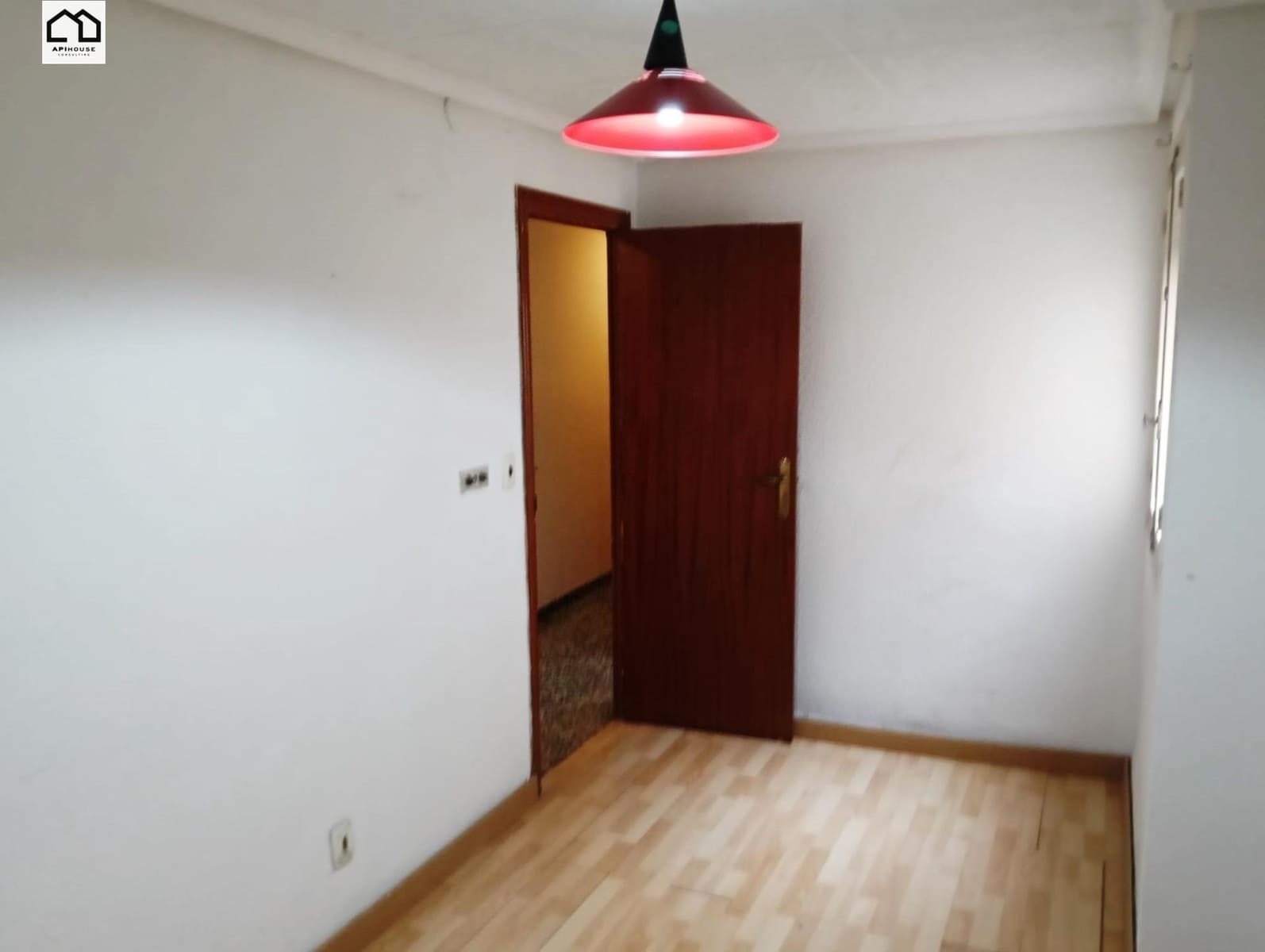 Apartamento de 4 habitaciones en Elche / Elx en venta - 126.000 € (Ref: 9674497)