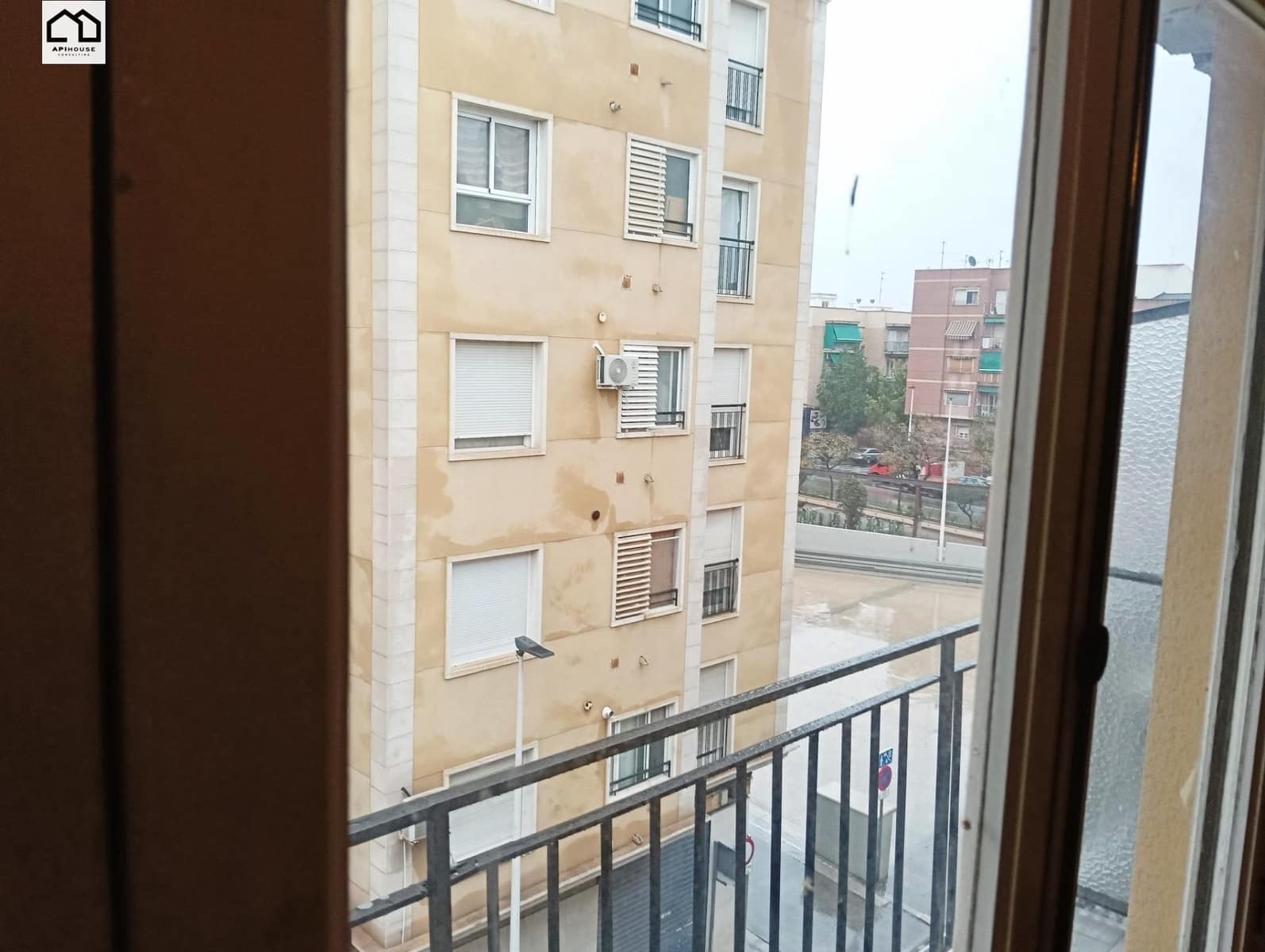 Apartamento de 4 habitaciones en Elche / Elx en venta - 126.000 € (Ref: 9674497)