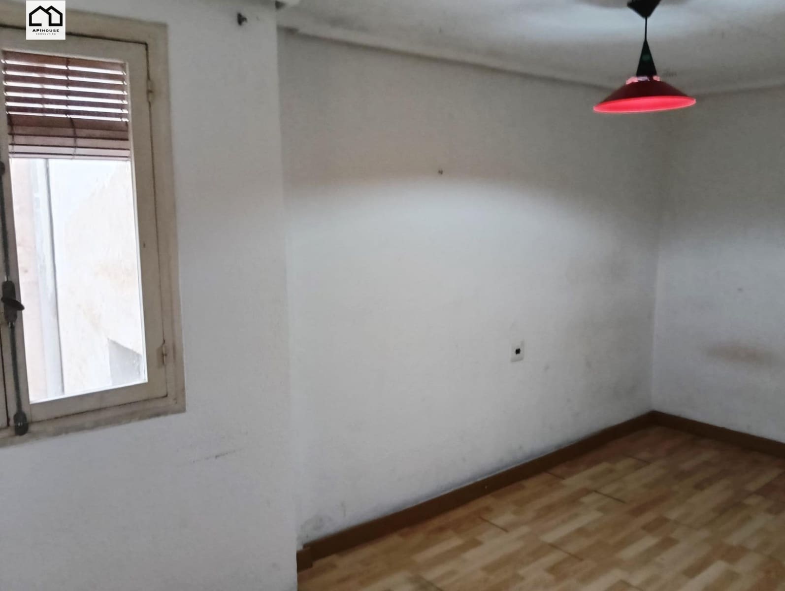 Apartamento de 4 habitaciones en Elche / Elx en venta - 126.000 € (Ref: 9674497)