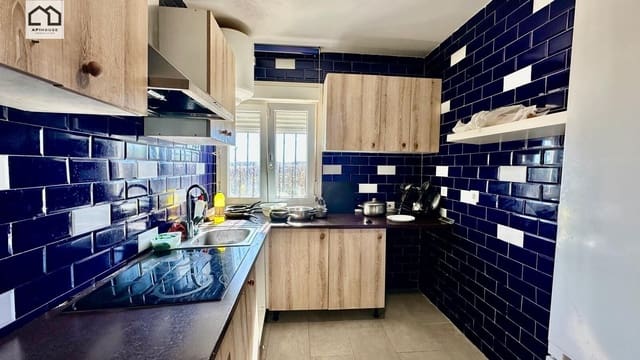 3 bedroom Flat for sale in Maqueda - € 43,500 (Ref: 9691151)