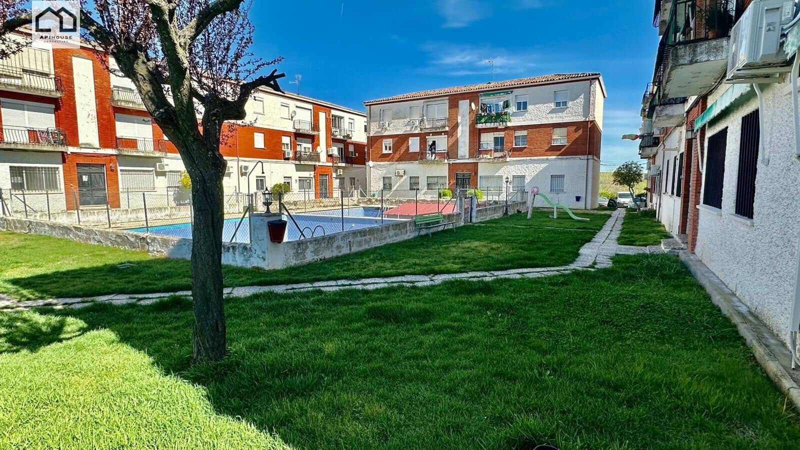 3 bedroom Flat for sale in Maqueda - € 43,500 (Ref: 9691151)