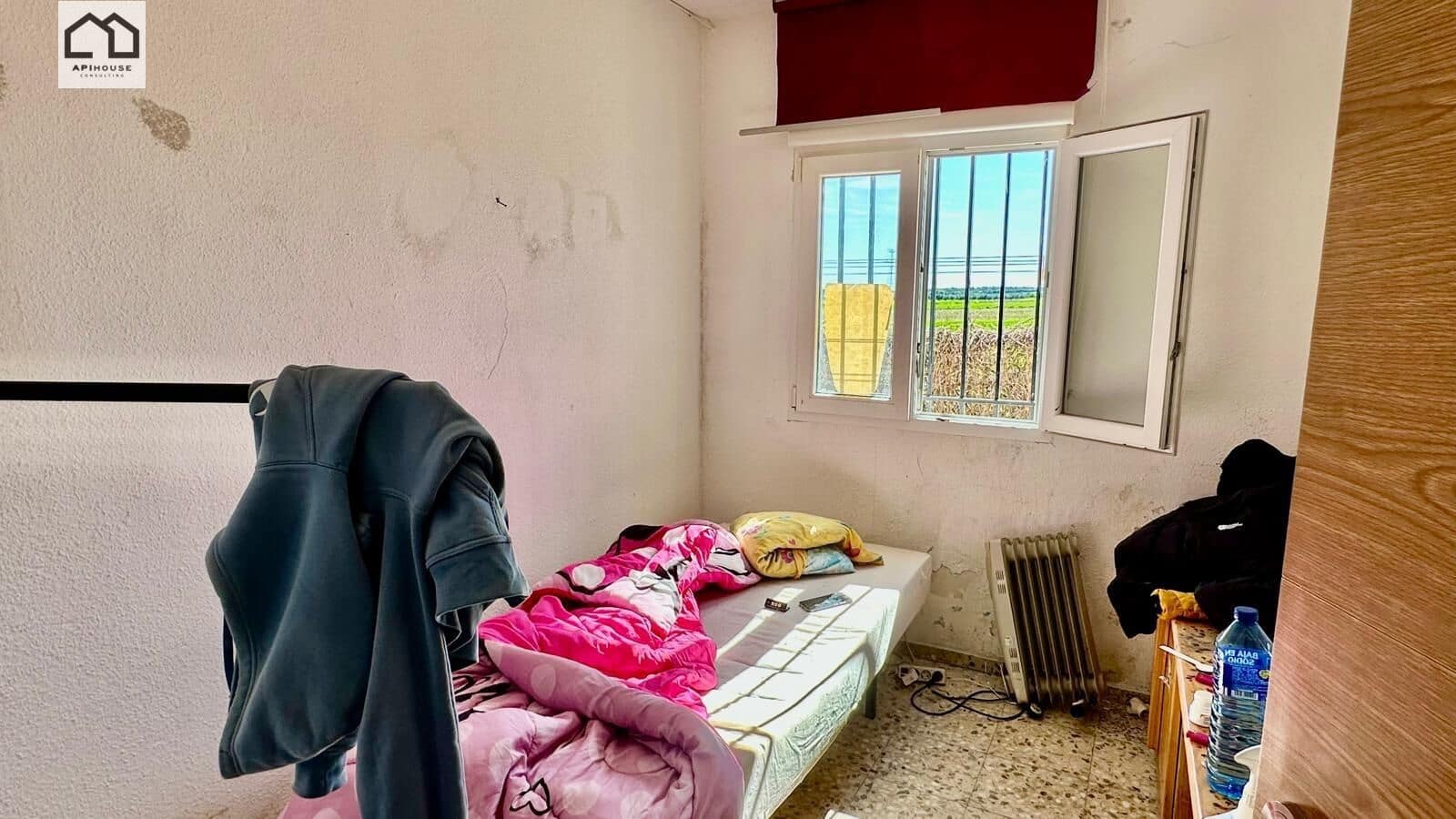 3 bedroom Flat for sale in Maqueda - € 43,500 (Ref: 9691151)