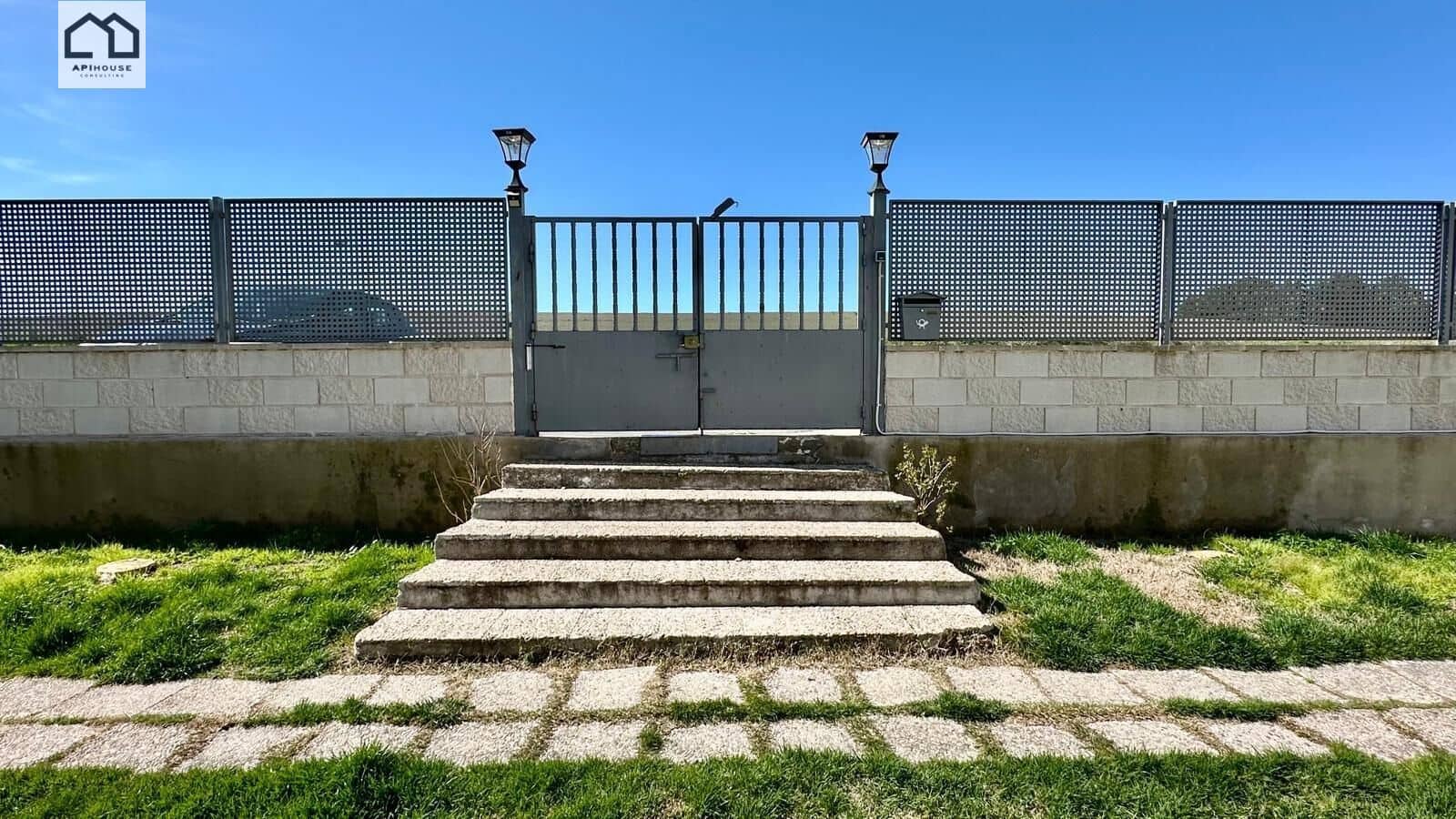 3 bedroom Flat for sale in Maqueda - € 43,500 (Ref: 9691151)