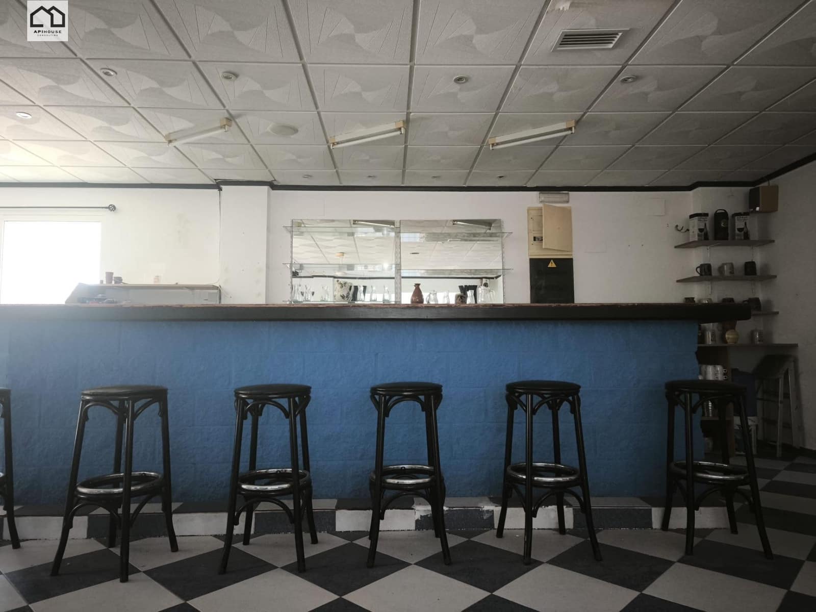 3 sovrum Företag till salu i Blue Lagoon med pool garage - 375 000 € (Ref: 9702134)