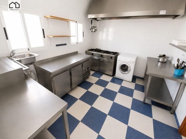 3 Zimmer Firma/Unternehmen zu verkaufen in Blue Lagoon mit Pool Garage - 375.000 € (Ref: 9702134)