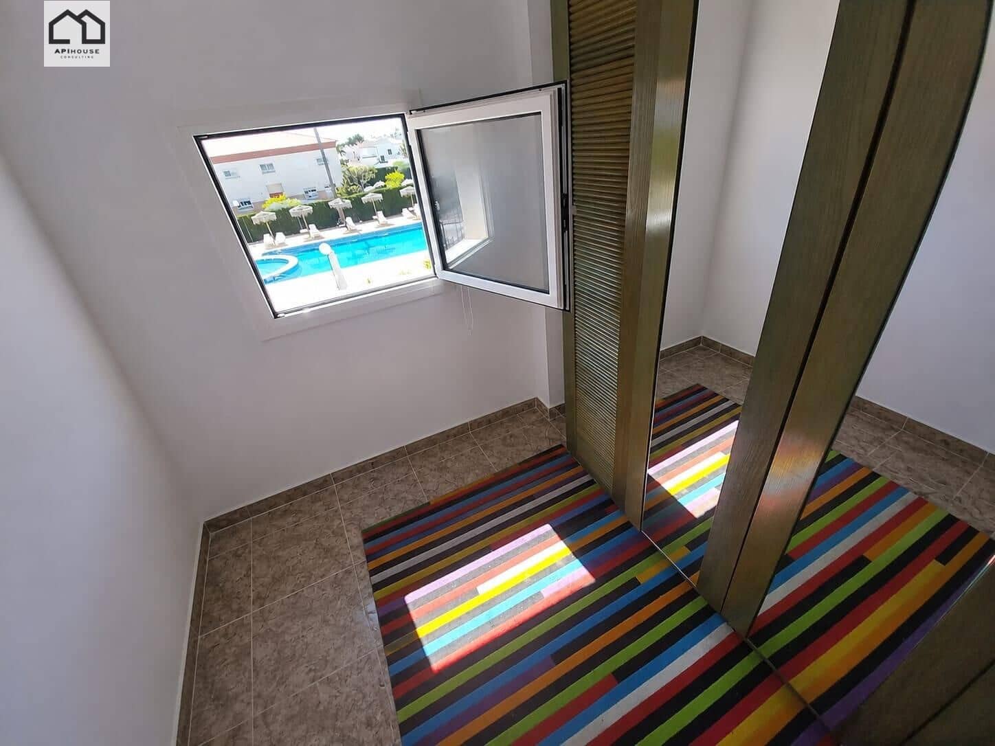 3 soveværelse Virksomhed til salg i Blue Lagoon med swimmingpool garage - € 375.000 (Ref: 9702134)