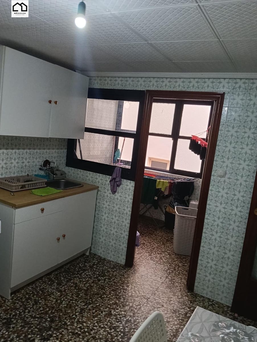 5 Zimmer Apartment zu verkaufen in Elche / Elx - 185.000 € (Ref: 9726857)
