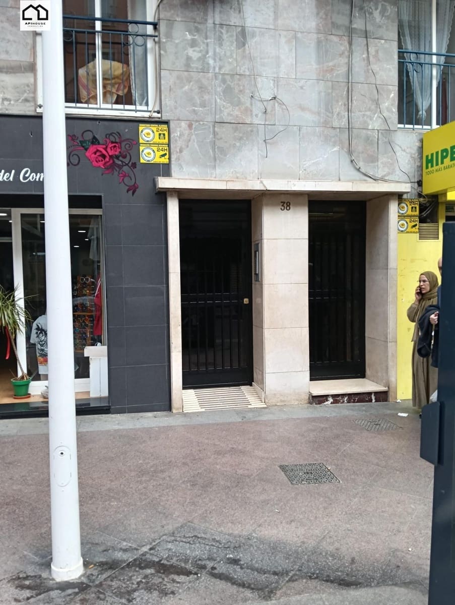 5 Zimmer Apartment zu verkaufen in Elche / Elx - 185.000 € (Ref: 9726857)