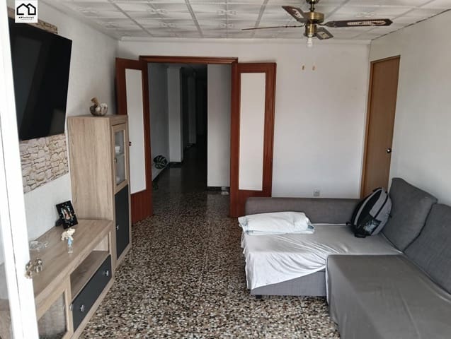 5 quarto Apartamento para venda em Elche / Elx - 185 000 € (Ref: 9726857)