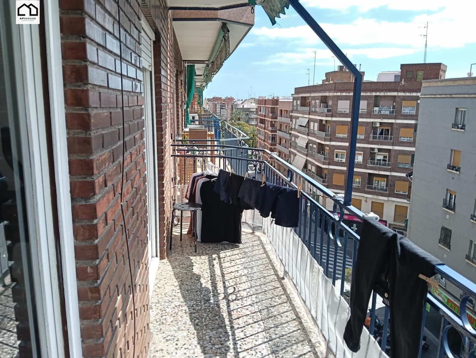 5 Zimmer Apartment zu verkaufen in Elche / Elx - 185.000 € (Ref: 9726857)