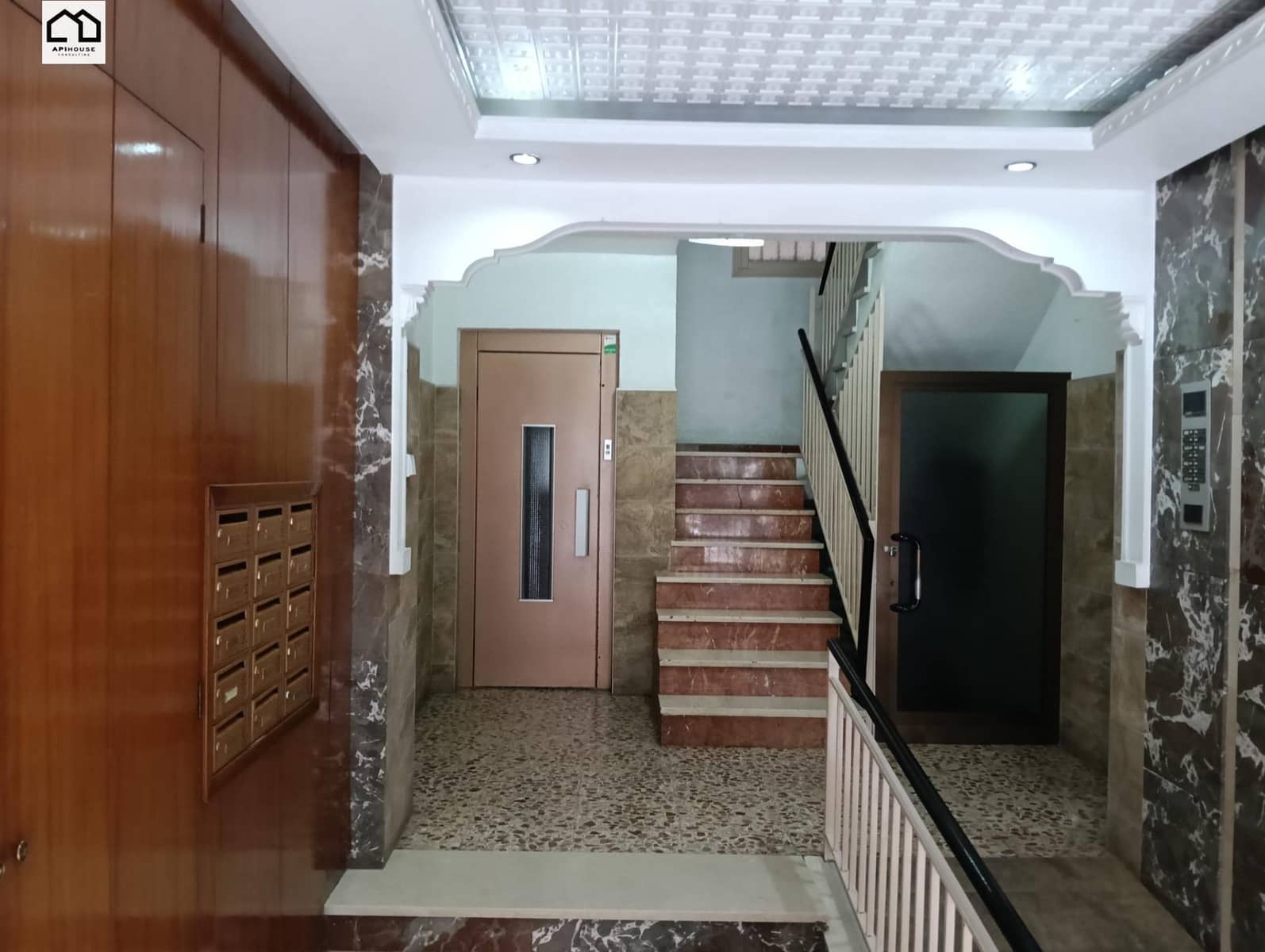 5 Zimmer Apartment zu verkaufen in Elche / Elx - 185.000 € (Ref: 9726857)