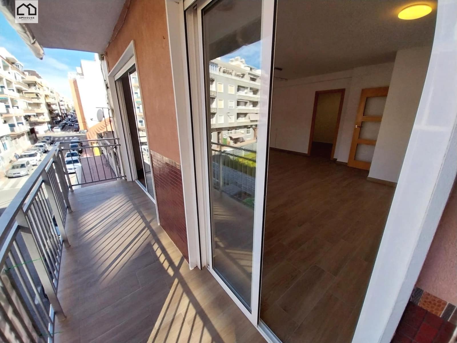 2 quarto Apartamento para venda em Torrevieja - 189 000 € (Ref: 9752287)