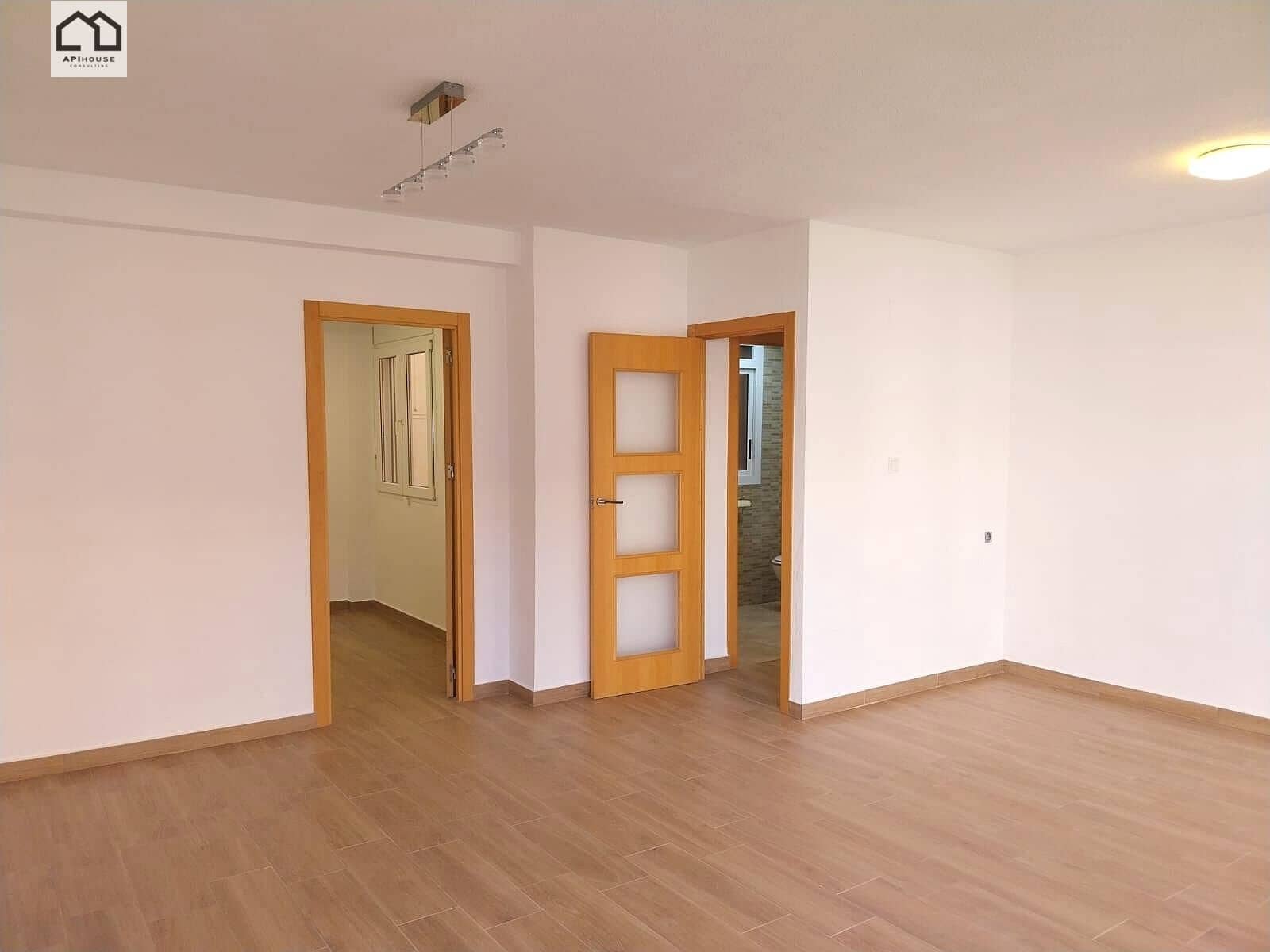 2 makuuhuone Asunto myytävänä paikassa Torrevieja - 189 000 € (Ref: 9752287)