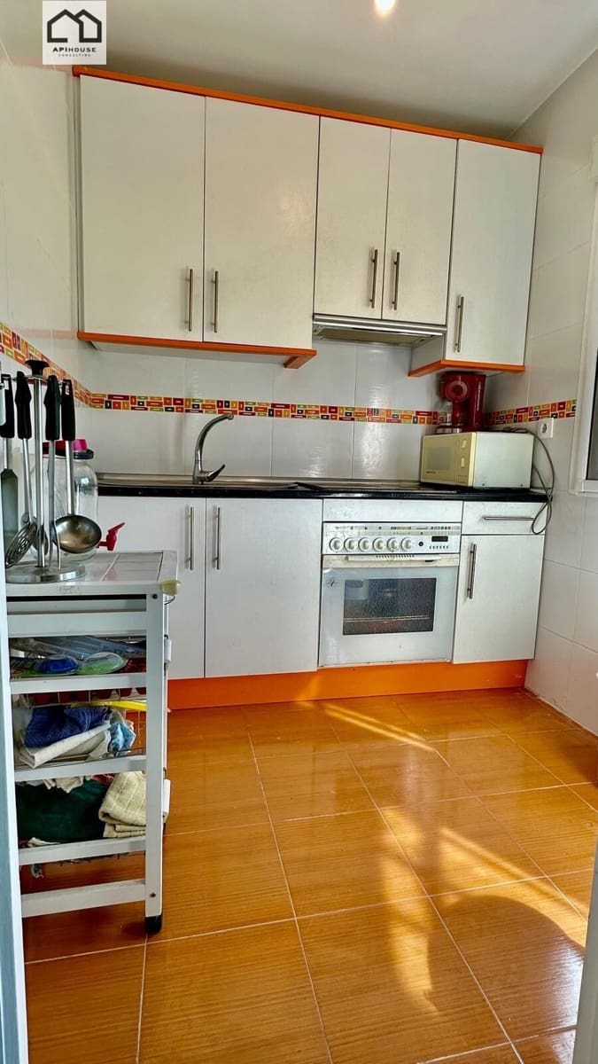 2 bedroom Villa for sale in El Casar de Escalona with pool - € 125,900 (Ref: 9752288)