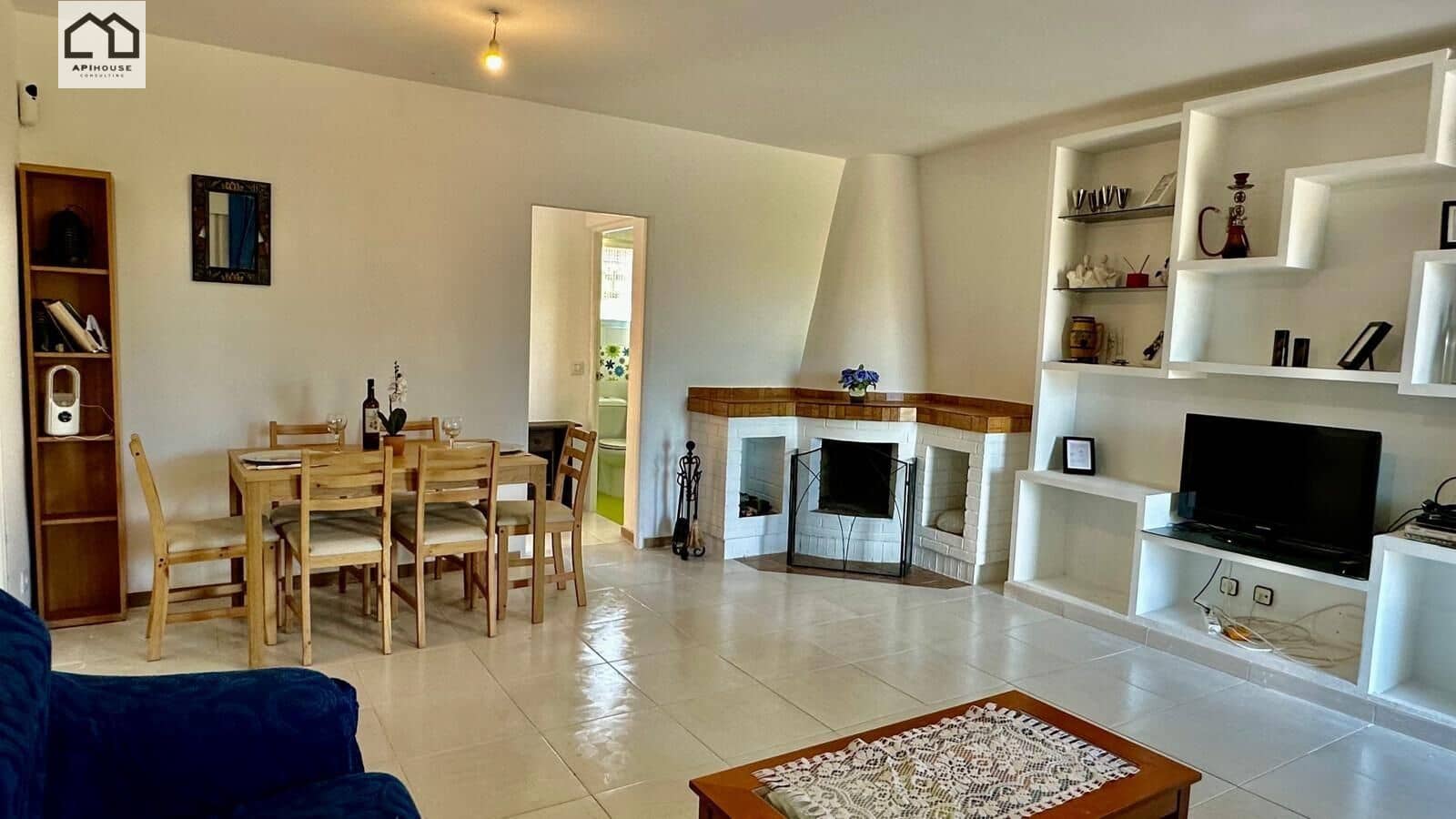 2 bedroom Villa for sale in El Casar de Escalona with pool - € 125,900 (Ref: 9752288)