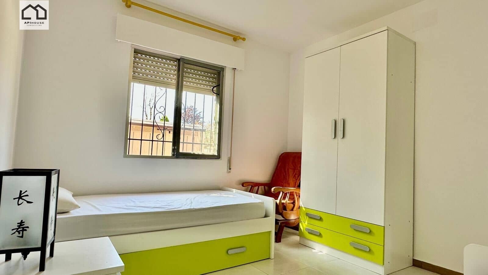 2 bedroom Villa for sale in El Casar de Escalona with pool - € 125,900 (Ref: 9752288)