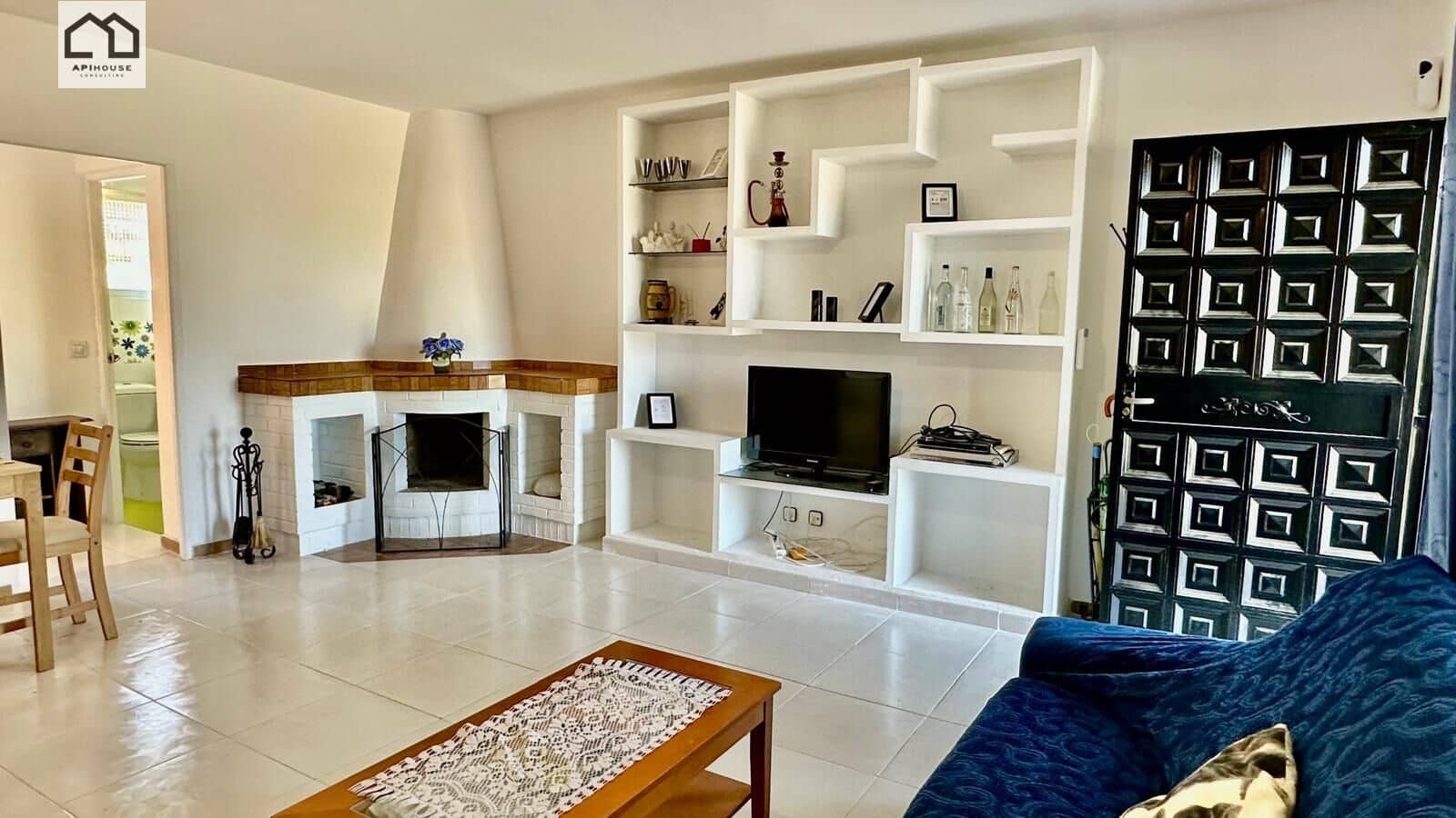 2 bedroom Villa for sale in El Casar de Escalona with pool - € 125,900 (Ref: 9752288)